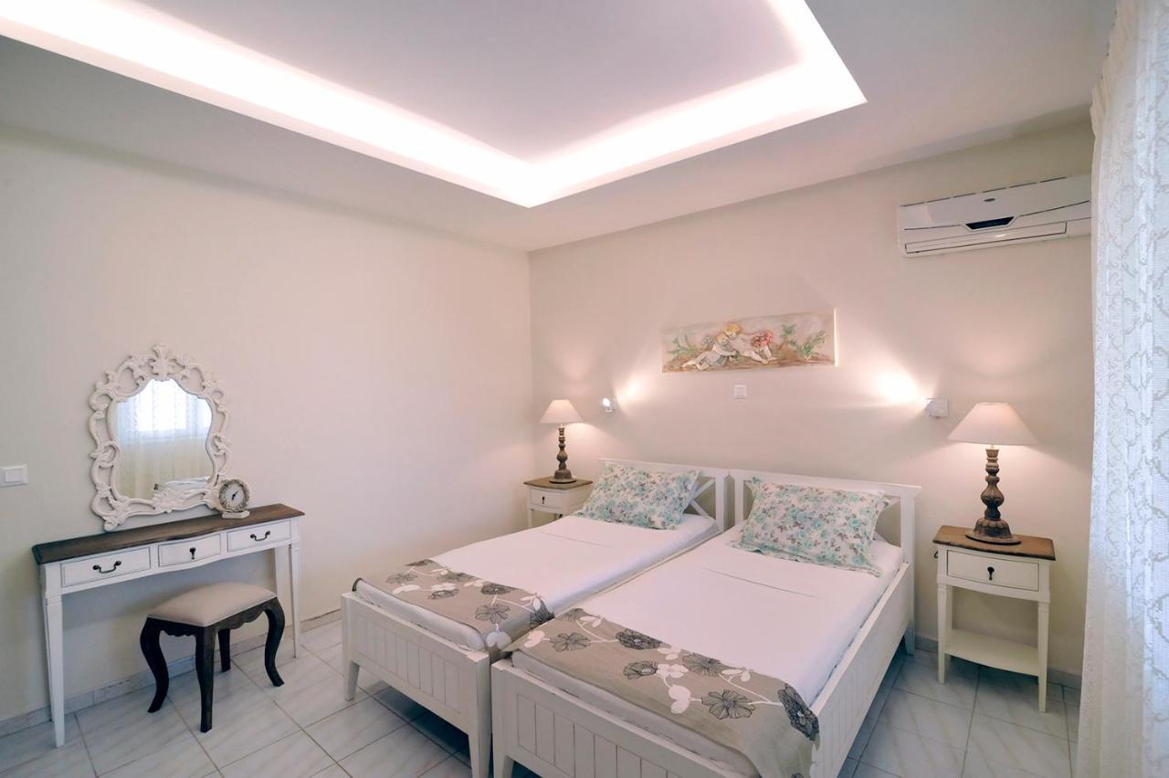Pyramid City Apartments Άγιος Σπυρίδωνας Δωμάτιο φωτογραφία