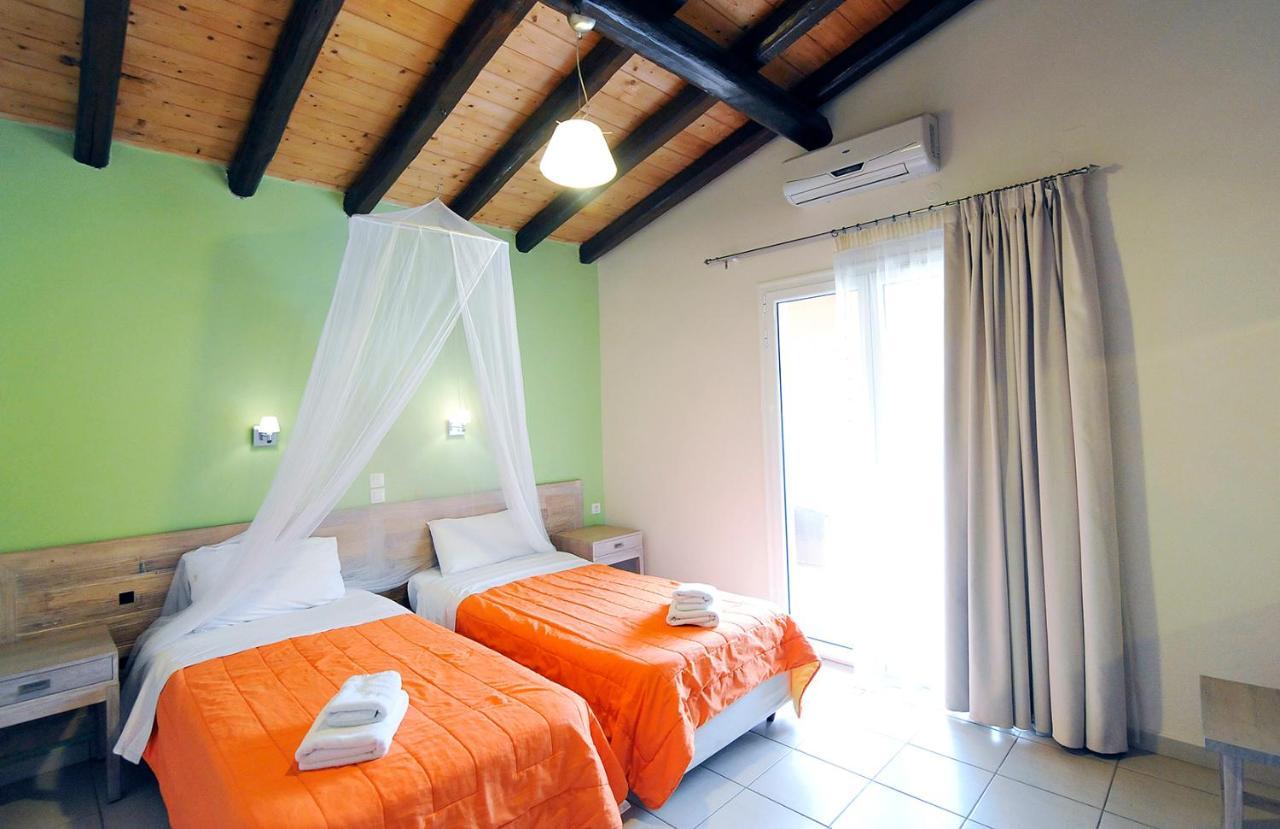 Pyramid City Apartments Άγιος Σπυρίδωνας Δωμάτιο φωτογραφία